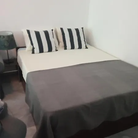 Lozenec 2,beautiful Location Apartment Sofia