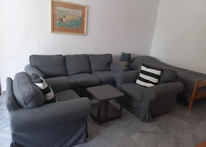 Lozenec 2,beautiful Location アパート *