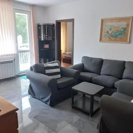 Apartment Lozenec 2,beautiful Location Sofia
